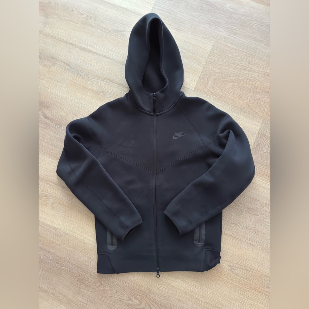 Nike Tech Fleece Hoodie with a Bonus!